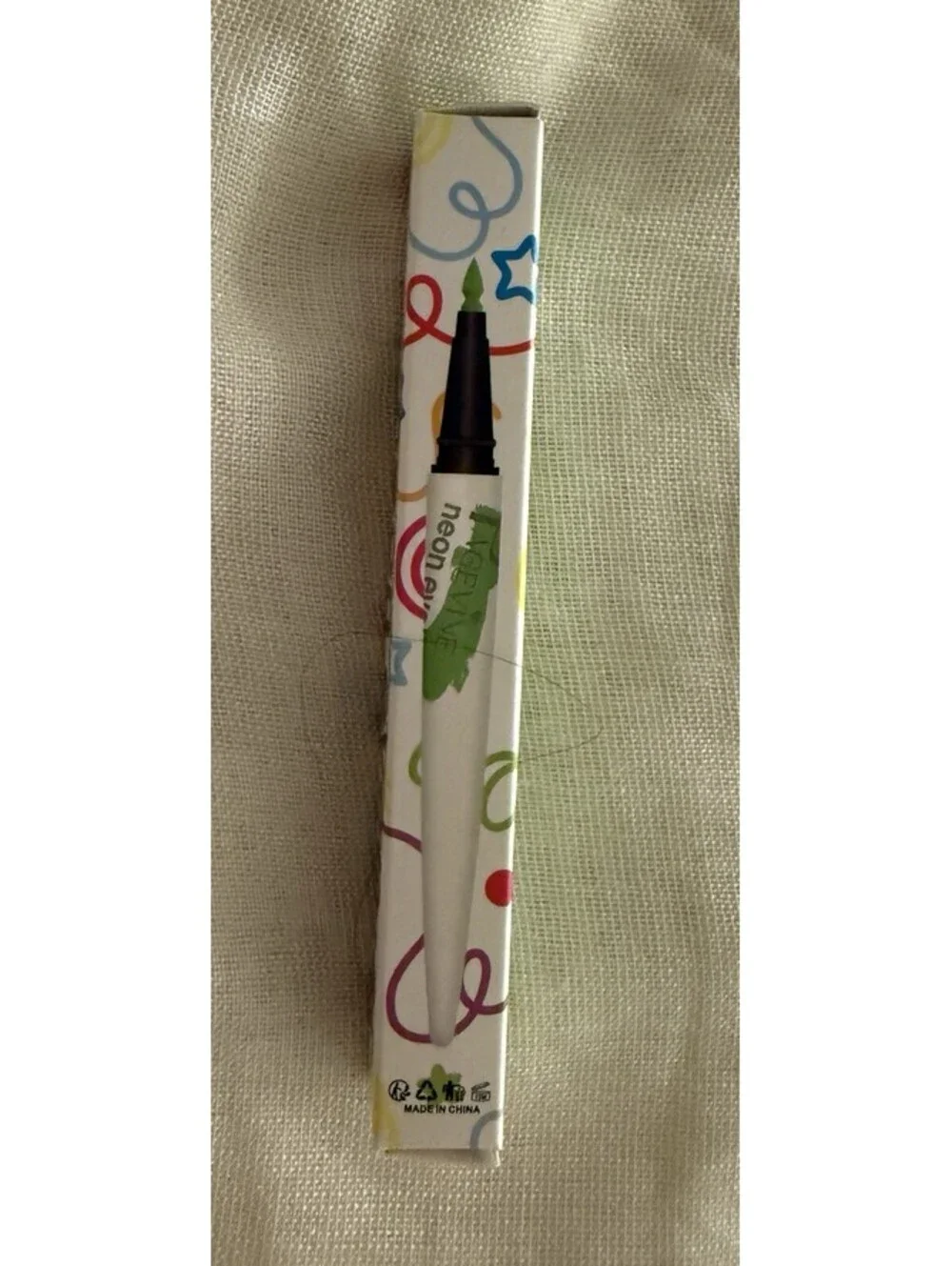 Pagevine Neon Green Liquid Eyeliner UV Black Light Glow Smudge Proof NEW